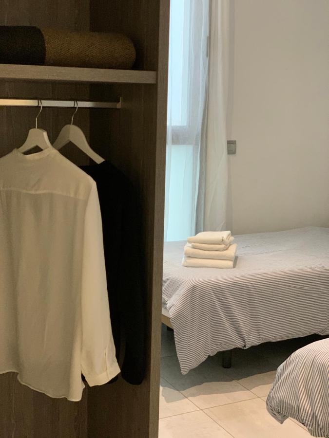 Apartaments El Cine Roses Kültér fotó